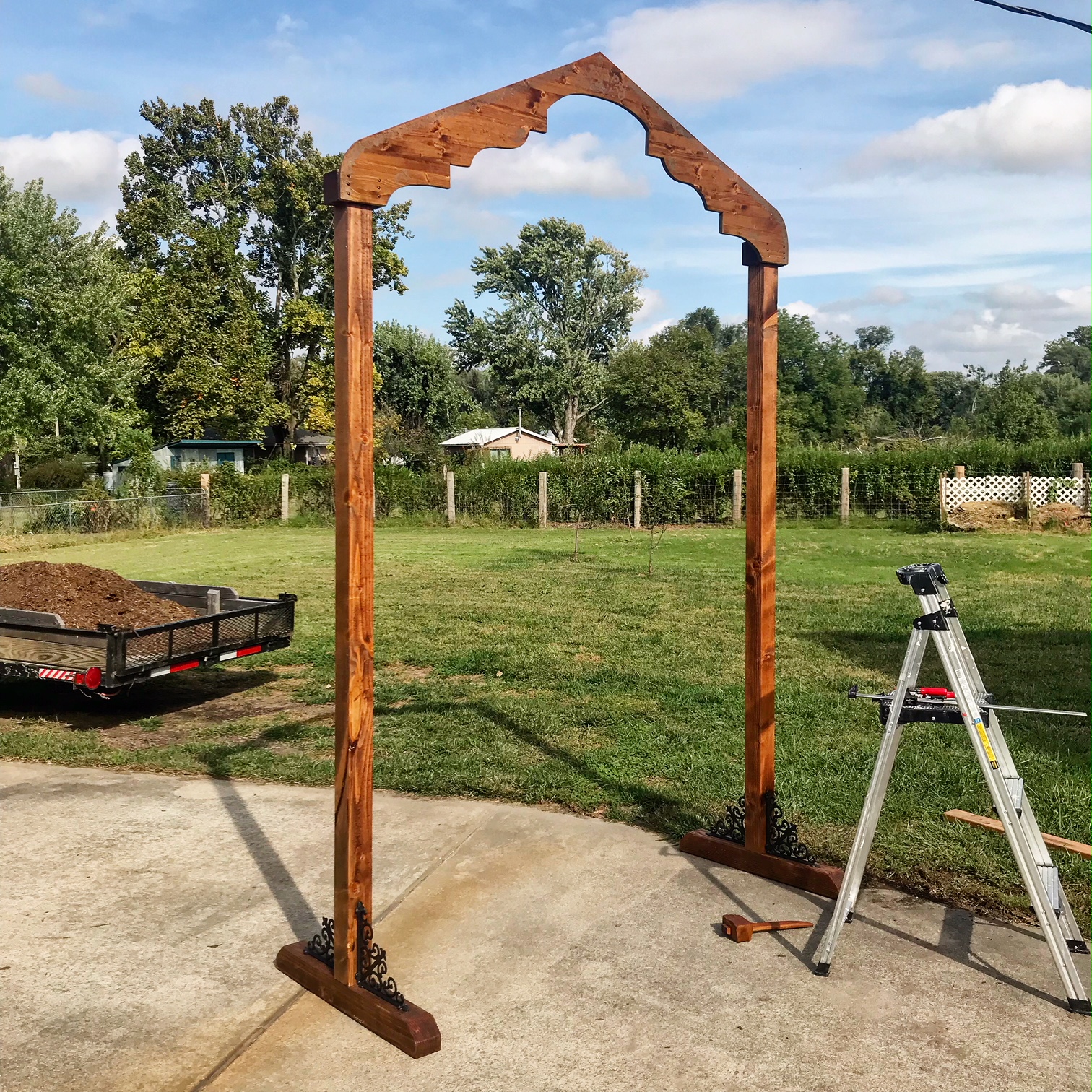 How To Make A Diy Wedding Alter Arbor Arch Whatever Dan Nix