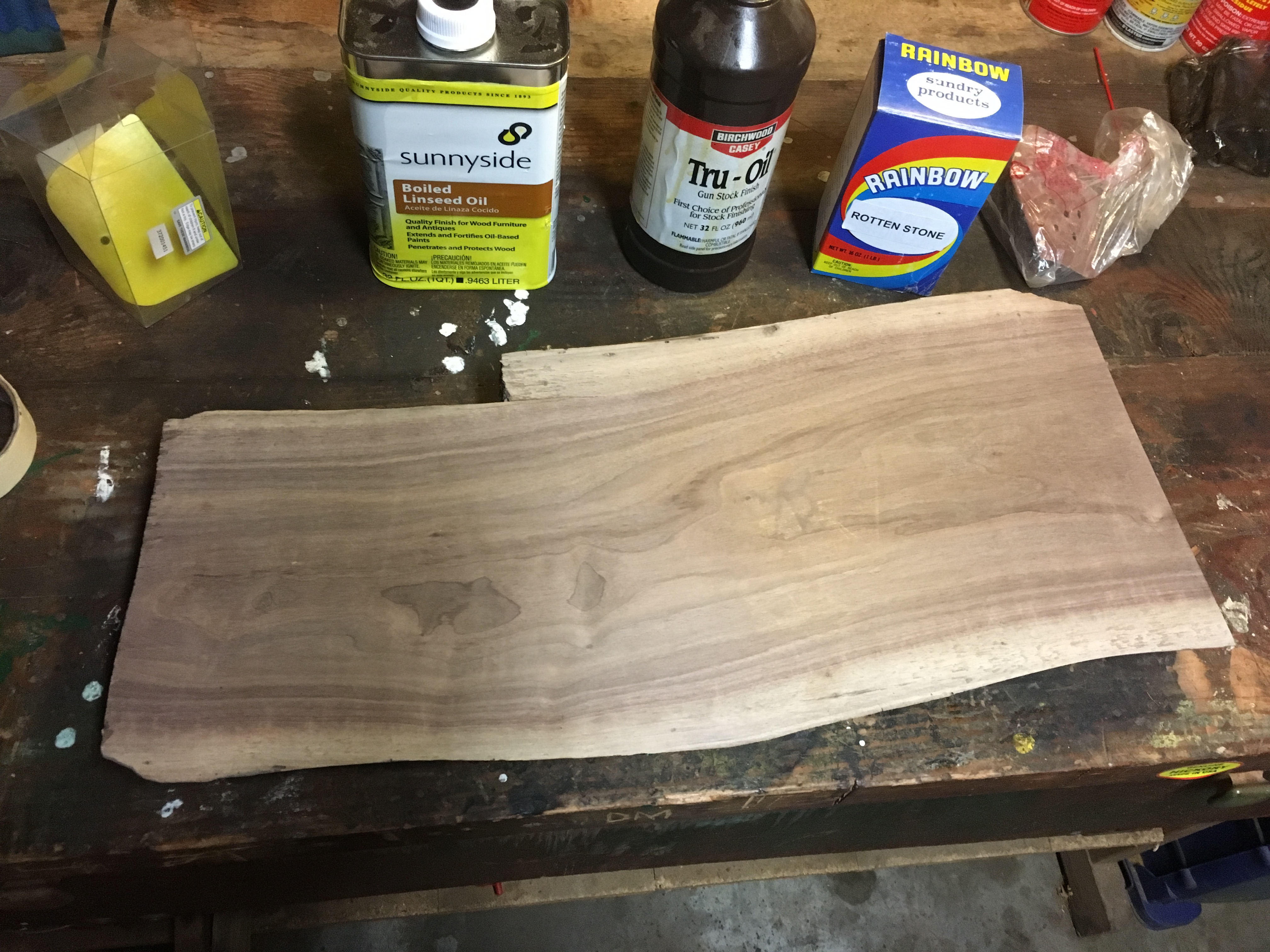 Linseed oil for wooden products