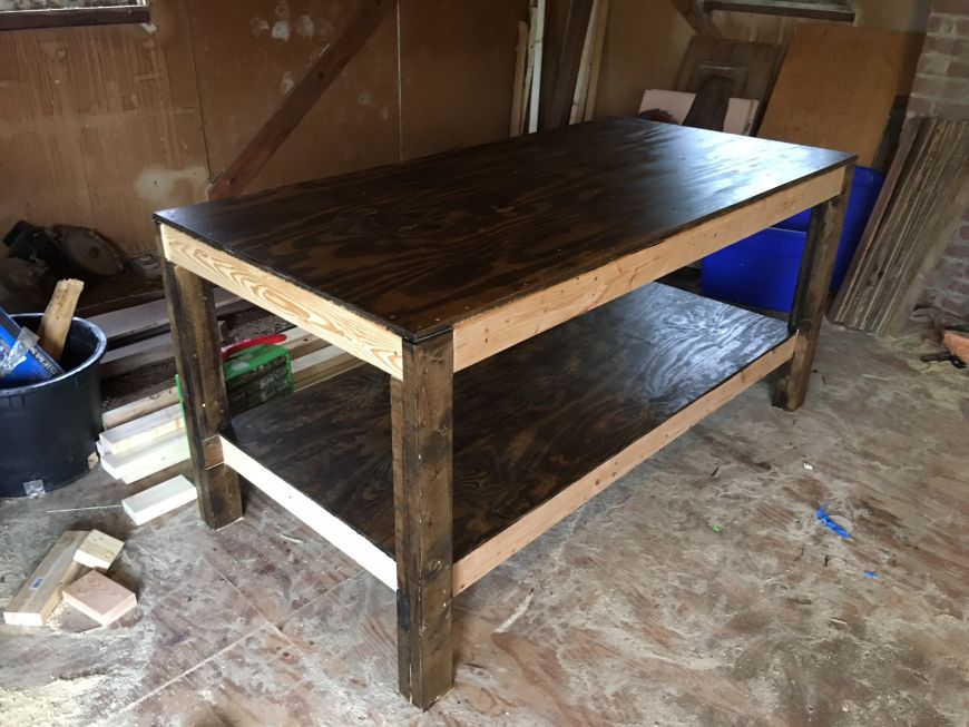 building a woodworking workbench and outfeed table for tablesaw