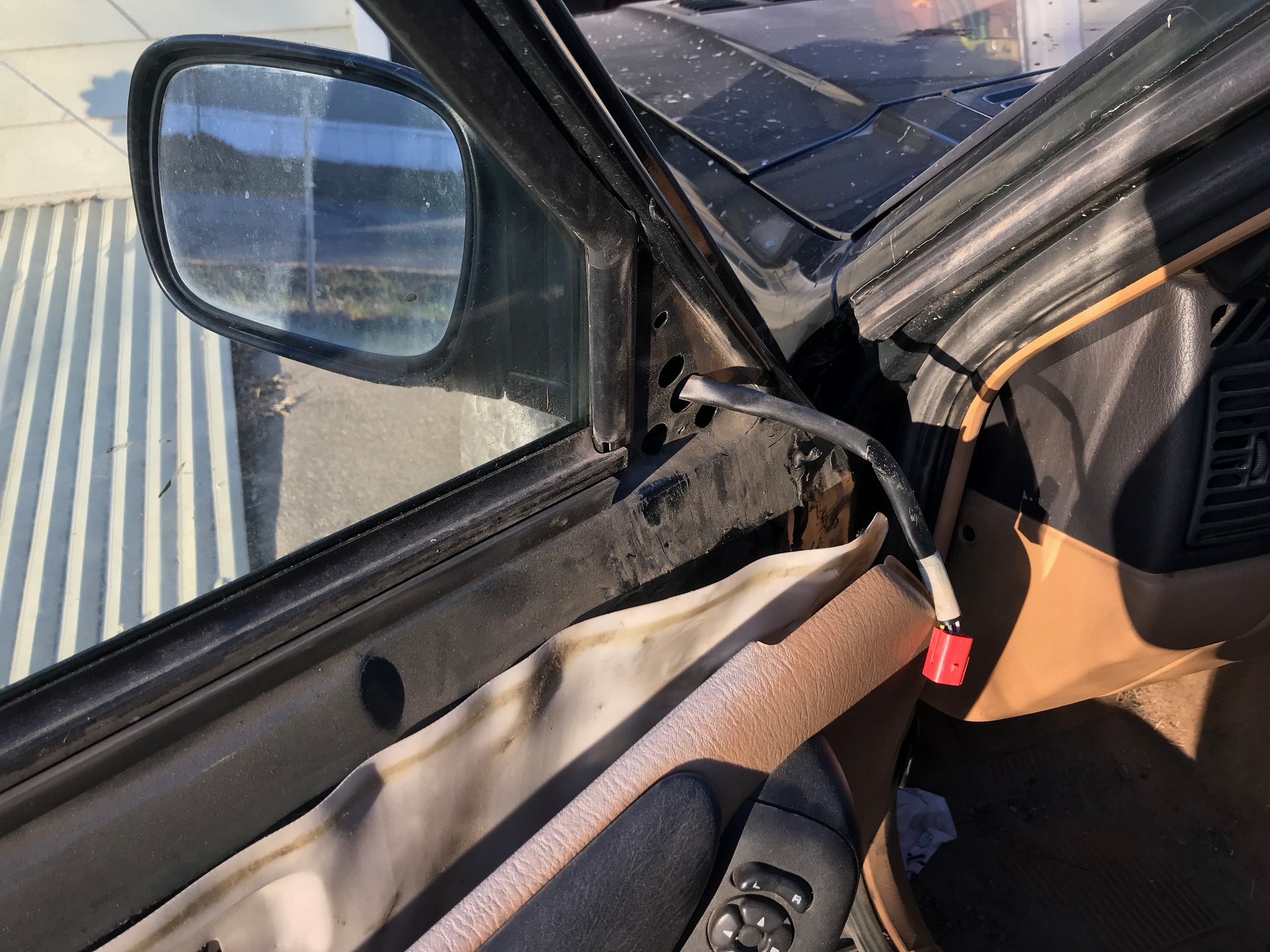 How to: Jeep Wranger TJ mirrors on a Jeep Cherokee XJ | Dan·nix