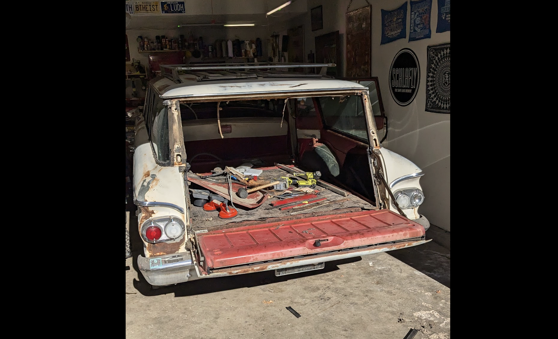 1962 mercury comet tailgate