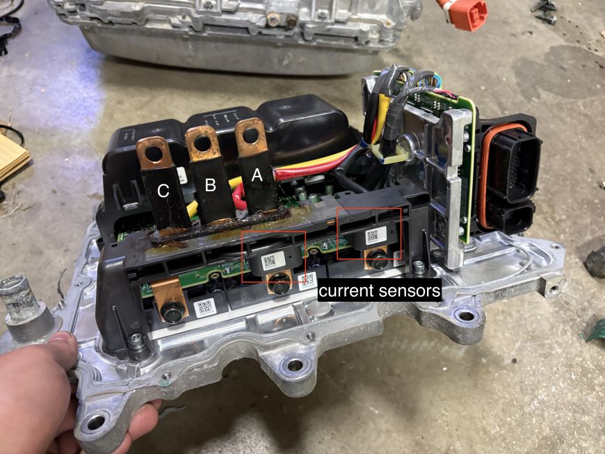 nissan leaf motor inverter current sensors phase wires high voltage. 